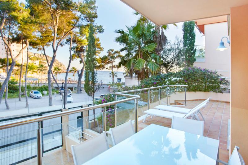 Universal Aparthotel Don Camilo Sant Elm Esterno foto